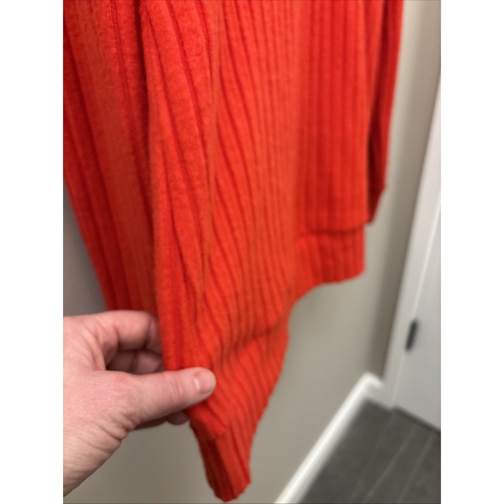 NWT Women's Red Ribbed V-neck Lightweight Sweater Sampeel - Picture 7 of 11